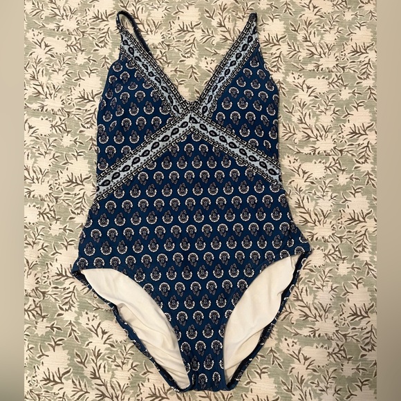 LOFT | Bandana Block Print Swimsuit Medium Blue Bathing Suit Full Coverage - Picture 2 of 6